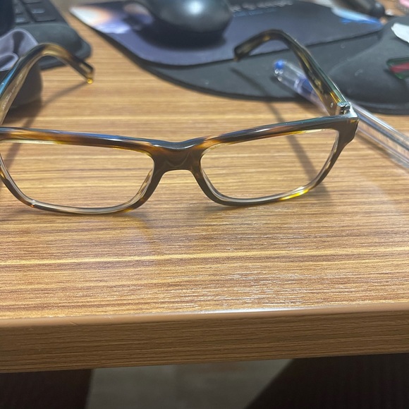 Dolce & Gabbana glasses - Picture 2 of 9